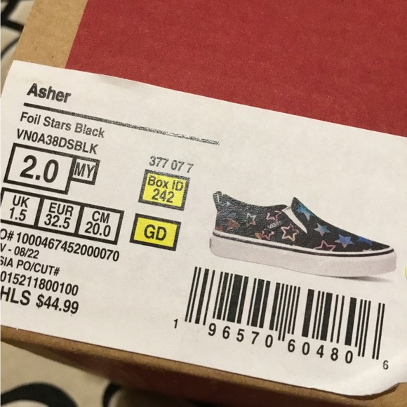 Vans foil star slip on shoes MSRP $45 - Picture 4 of 4